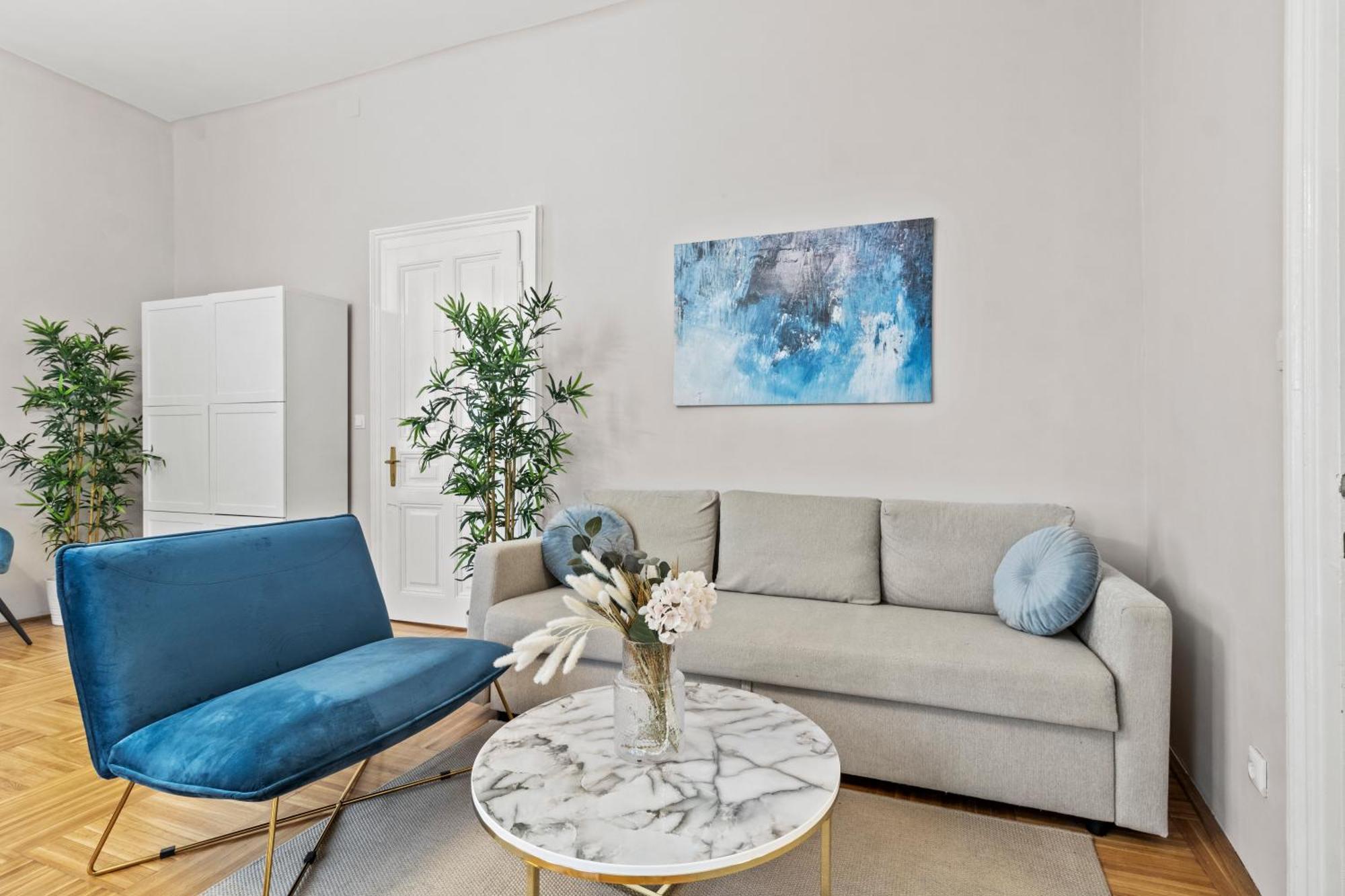 Apartment For Big Groups Up To 14 I Close To Akh I Fast Wifi Wien